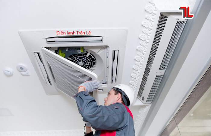 Dịch Vụ Vệ Sinh Máy Lạnh Tại Nhà Quận 10 Hỗ Trợ Nhanh 17 Ve-sinh-may-lanh-quan-10-4