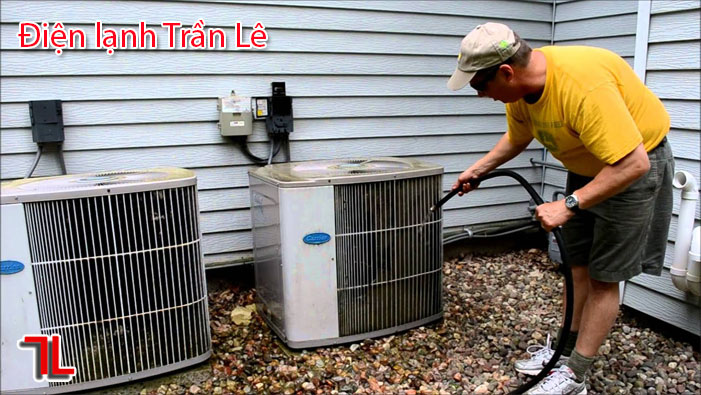 Ve-sinh-may-lanh-quan-3-2-b