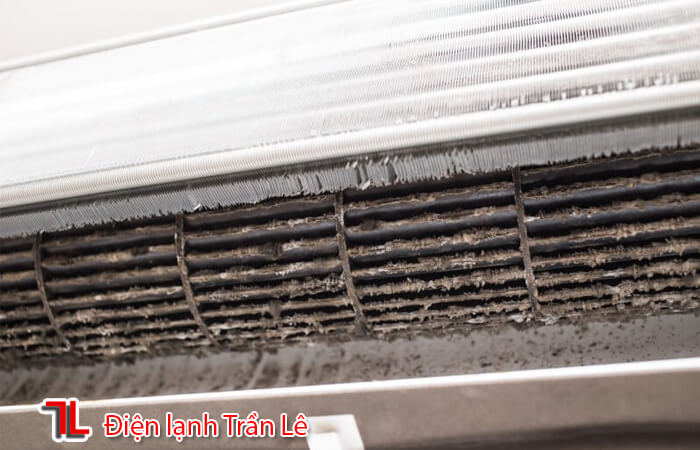 Ve-sinh-may-lanh-quan-7-1