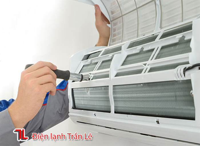 Ve-sinh-may-lanh-quan-7-3