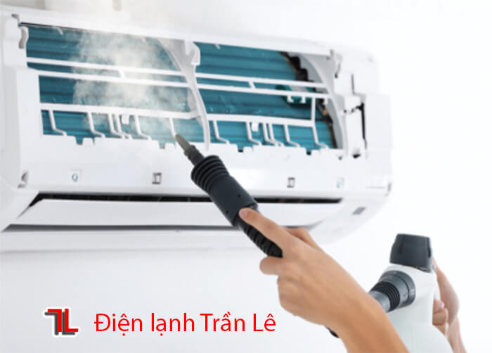 Ve-sinh-may-lanh-quan-7-4