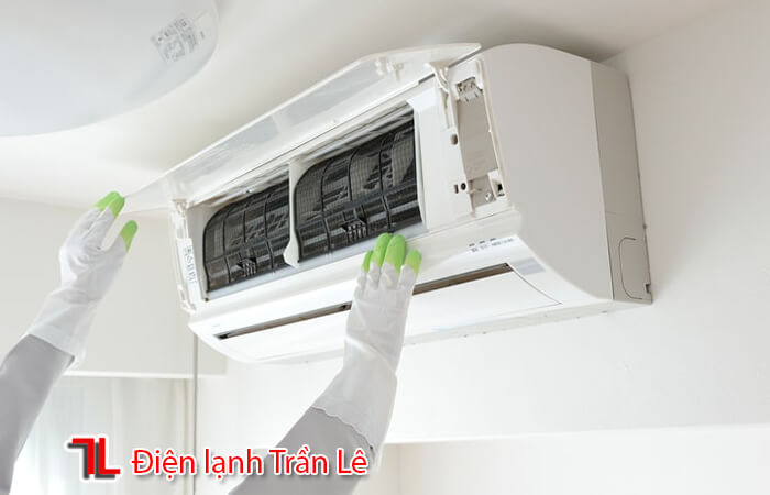 Ve-sinh-may-lanh-quan-9-1