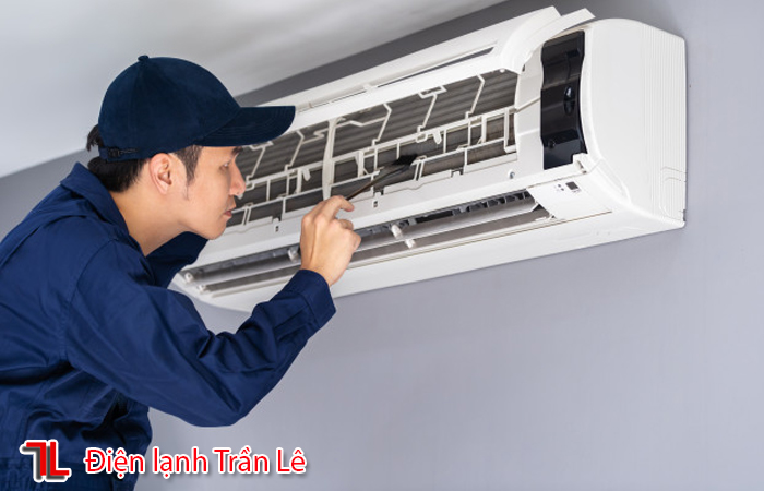 Ve-sinh-may-lanh-quan-Tan-Phu-4