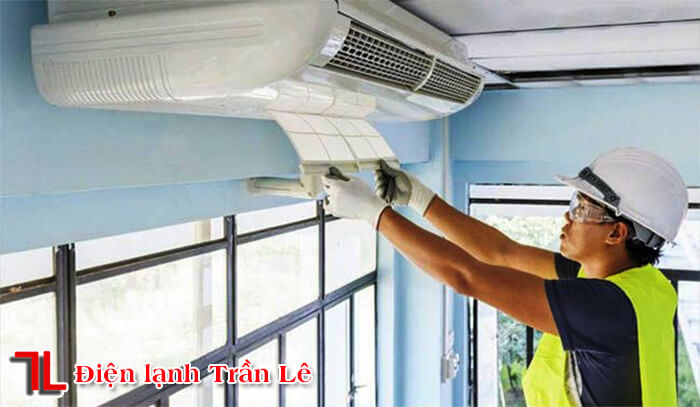 Ve-sinh-may-lanh-tai-Binh-Chanh-4