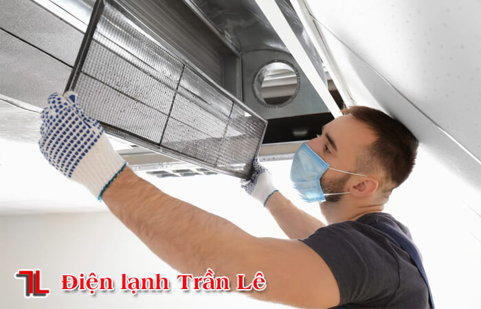 Ve-sinh-may-lanh-tai-Cu-Chi-4