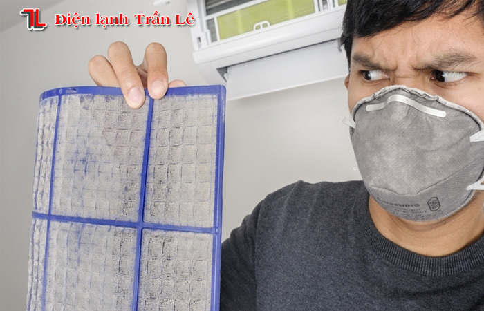 Cách khắc phục máy lạnh có mùi hôi 1 cach-khac-phuc-may-lanh-co-mui-hoi-1