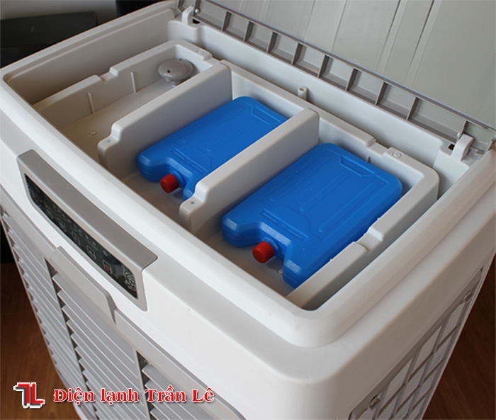 Đá khô cho quạt điều hòa có gây nguy hiểm không 2 Da-kho-cho-quat-dieu-hoa-co-gay-nguy-hiem-khong-2