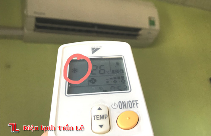 Nen-de-dieu-hoa-o-che-do-cool-hay-dry-3