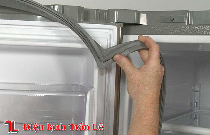 8 Nguyên nhân tủ lạnh không đông đá thường gặp nhất 2 8-nguyen-nhan-tu-lanh-khong-dong-da-2