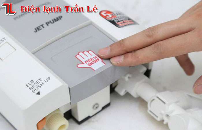 Gia-thay-linh-kien-may-nuoc-nong-truc-tiep-gian-tiep-3