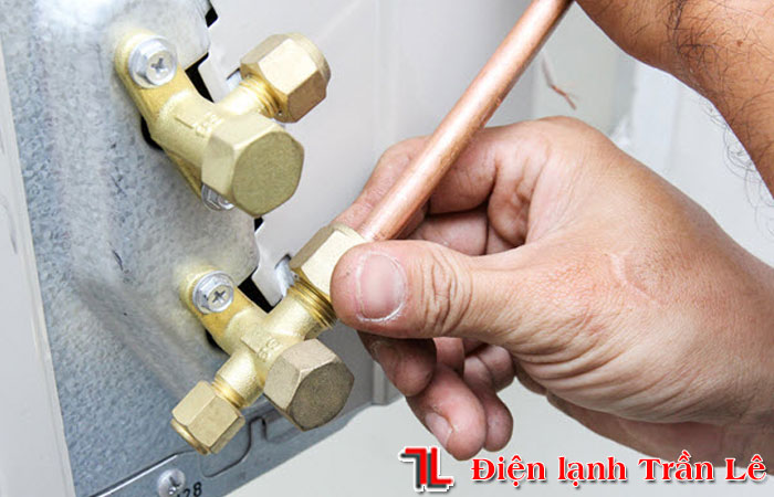 Hướng dẫn cách đấu dây điện và ống đồng máy lạnh 23 Huong-dan-cach-dau-day-dien-va-ong-dong-may-lanh-23