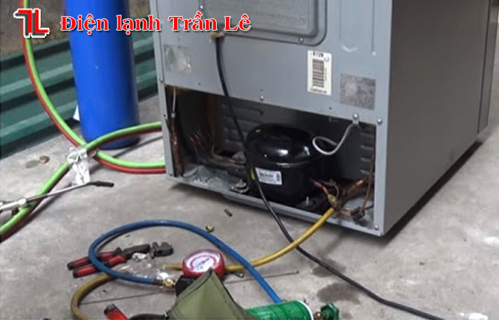 Tu-lanh-dung-bao-lau-thi-het-gas-4