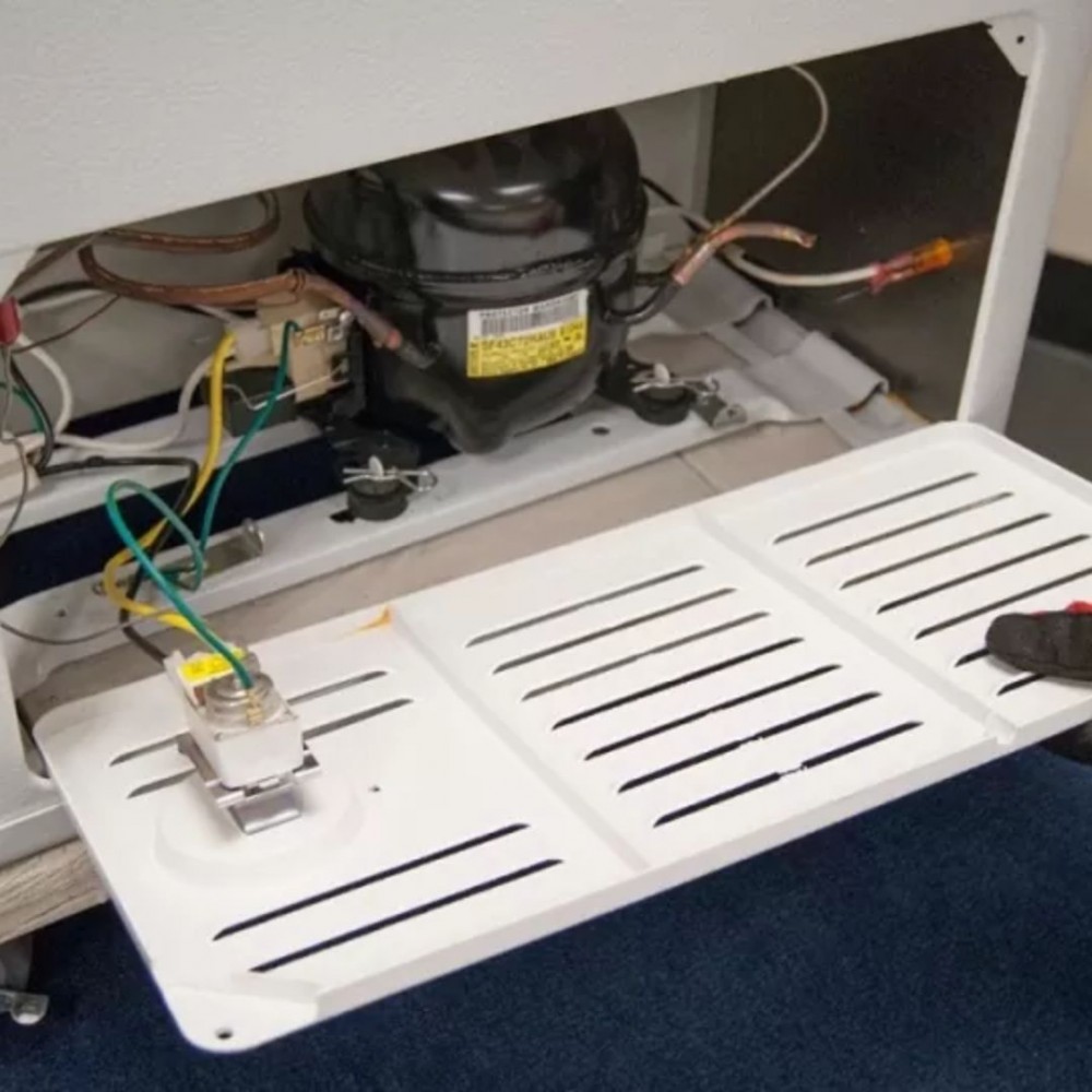 Mách bạn dấu hiệu cần thay lốc tủ lạnh Electrolux ngay lập tức 2 Khi nào thì nên thay lốc tủ lạnh Electrolux?