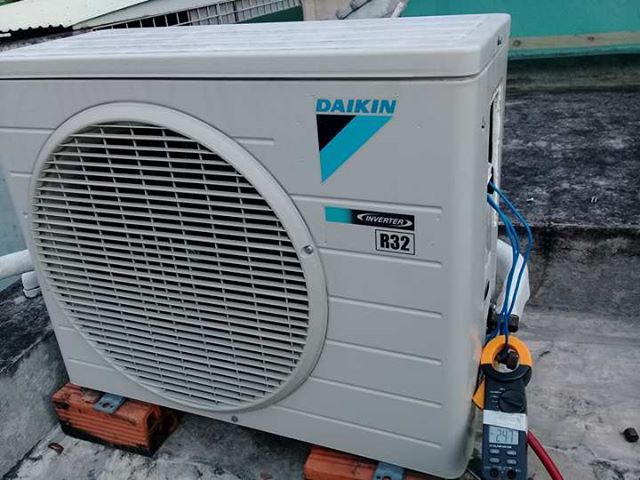 bom ga may lanh quan tan binh