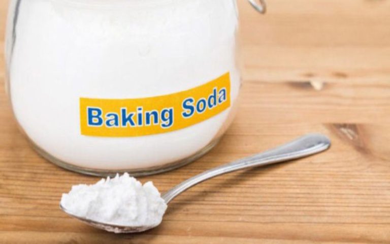 Vệ sinh máy giặt bằng baking soda