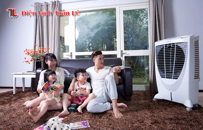 co-nen-mua-quat-hoi-nuoc-gia-re-3