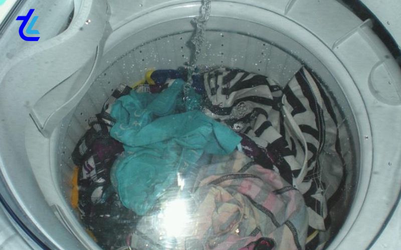 Máy giặt xả nước liên tục
