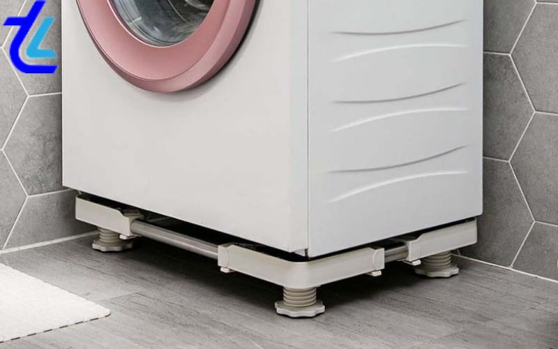Lắp chân đế máy giặt