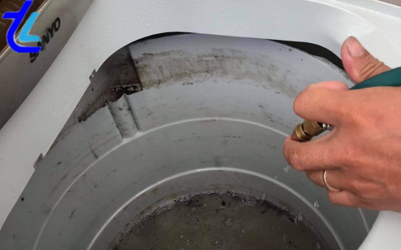 Nhận Biết Dấu Hiệu Máy Giặt Cần Được Vệ Sinh Bảo Dưỡng 1 Dấu hiệu máy giặt cần được vệ sinh