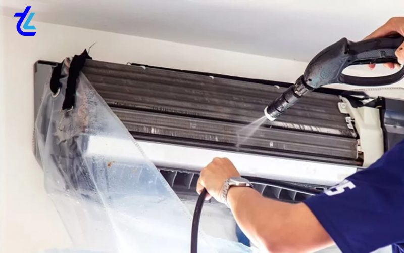 dịch vụ vệ sinh máy lạnh tại HCM 